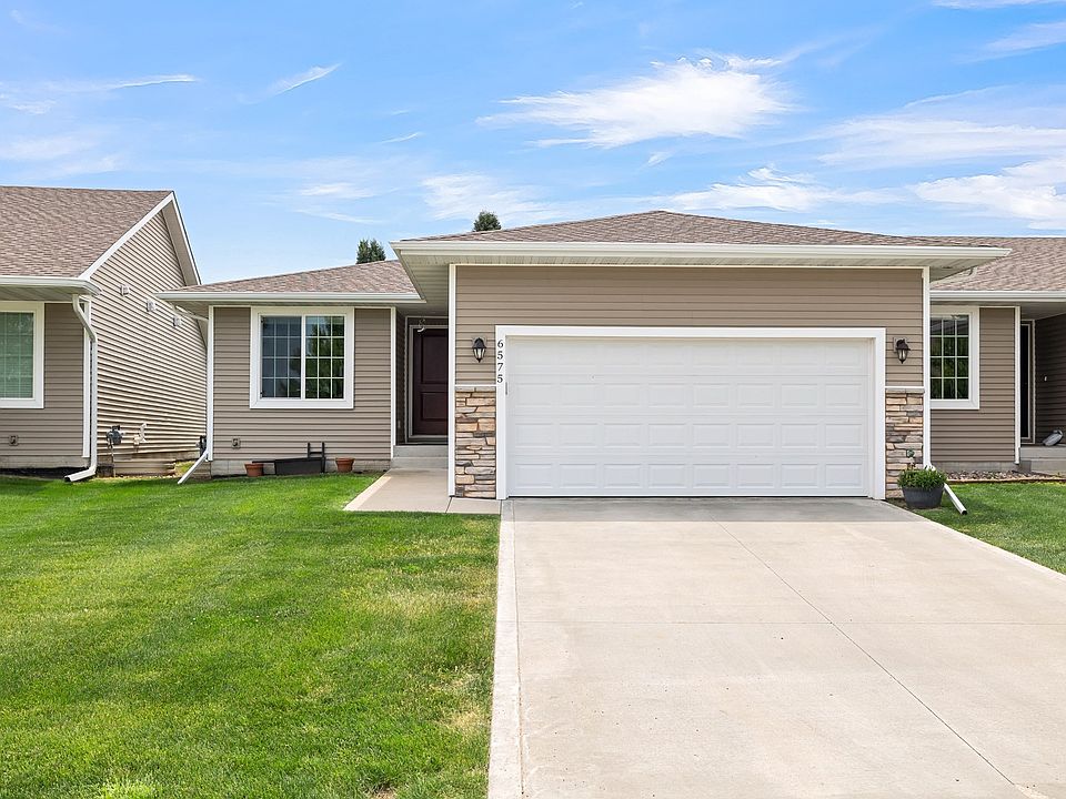 1st image of 6575 SE Sweetgrass Ln