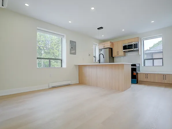 240 Durie St, Toronto, ON