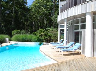 27 Deerwood Path, Sag Harbor, NY 11963