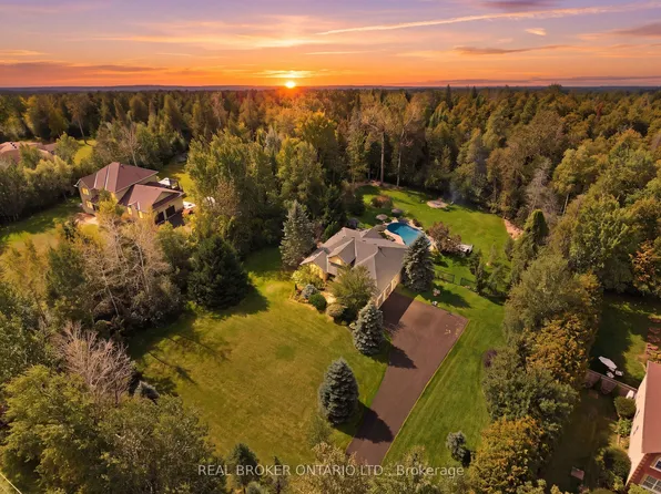 8 Sawgrass Cir, Ottawa, ON K0A 1B0