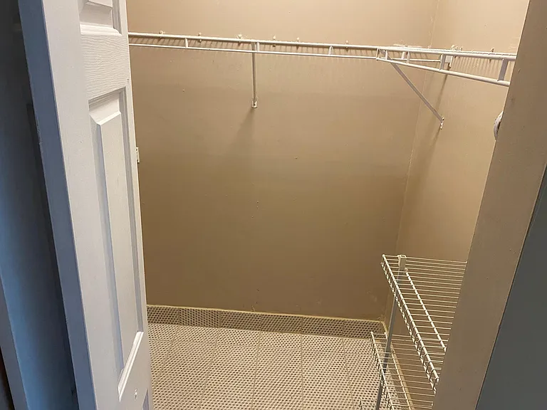3947 Gladiola Ct #301 — Photo 3