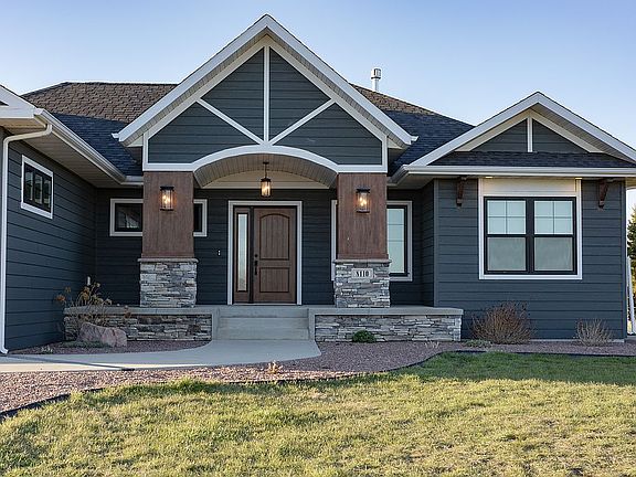 3rd image of 8110 Sunrise Ave