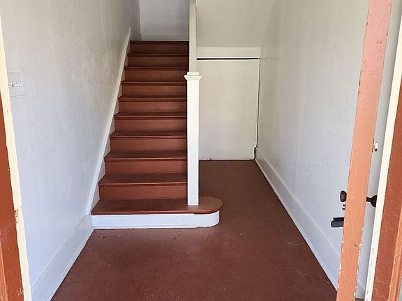 2nd image of 632 Rigsby Ave #4