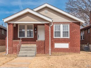 5729 Finkman St, Saint Louis, MO 63109