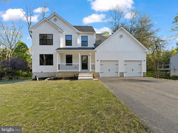 212 Lotus Ave, Voorhees, NJ 08043