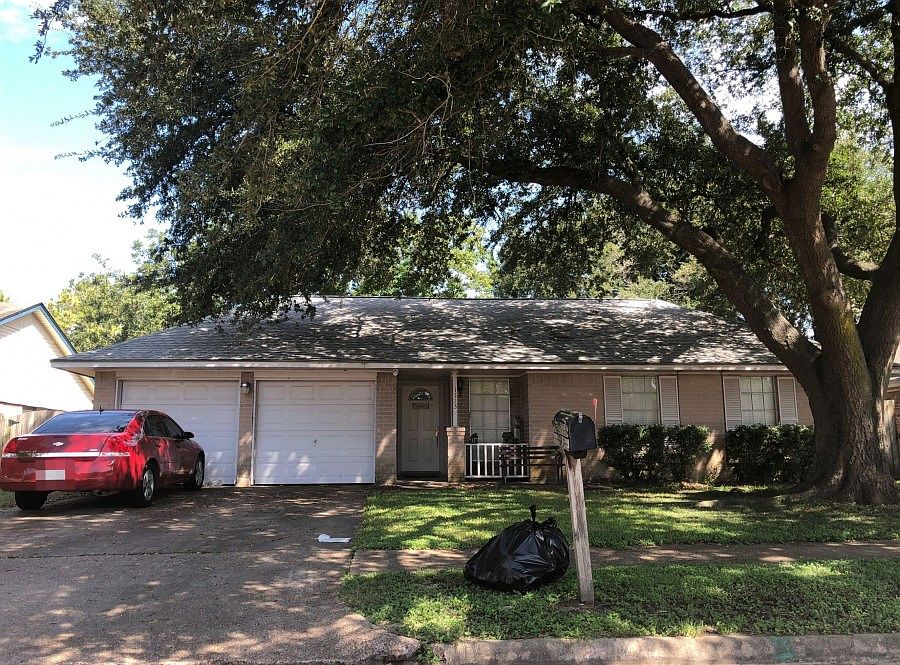 1st image of 1713 Autrey Dr