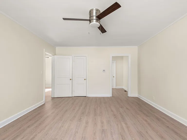 241 Blue Hills Dr #A — Photo 5