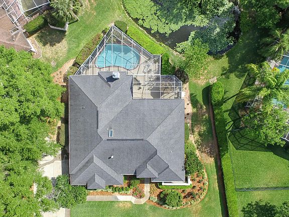 5th image of 2333 SE Laurel Run Dr