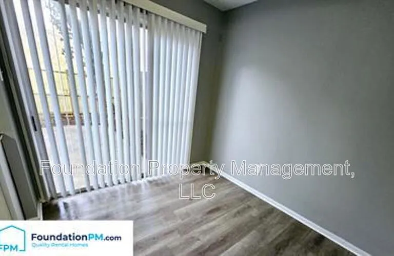 5224 Flowering Peach Dr — Photo 16