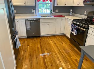 2 Charles St, South Dennis, MA 02660