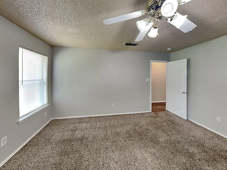 3990 Sarasota Springs Dr — Photo 7