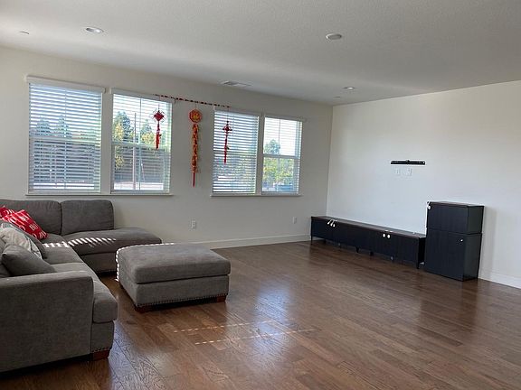 Living room in 2nd floor