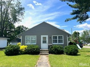 1505 S 3rd St, Clinton, IN 47842