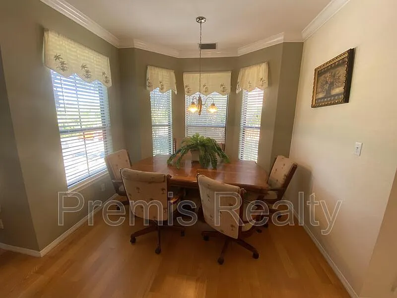 2 bed, 2.0 bath, 1368 sqft, $2,295 — Photo 4