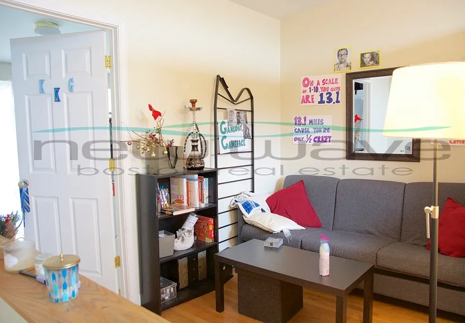49 Symphony Rd #43