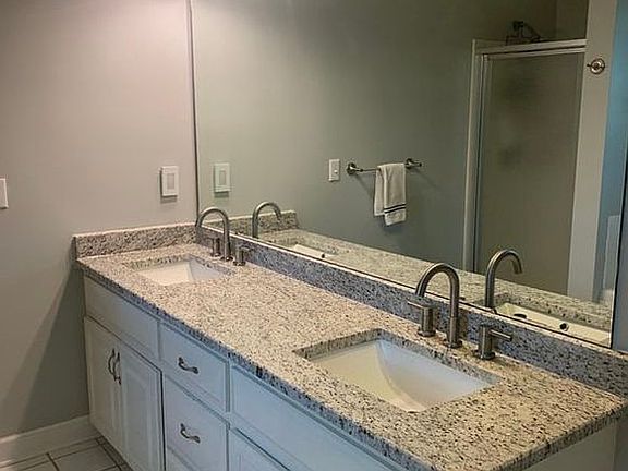 5th image of 3557 Lake Oak Ridge Dr