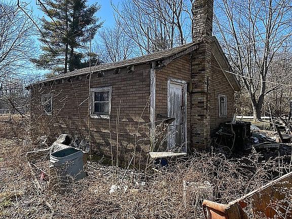 3rd image of 7848 N Pottsville St