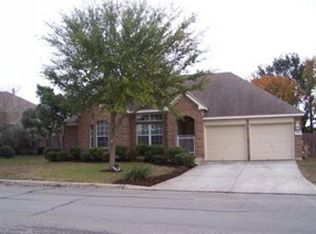 1054 Rivertree Dr, New Braunfels, TX 78130