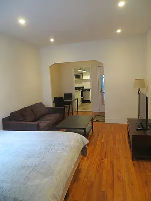 Rented by Performing Assets Corp | media 15