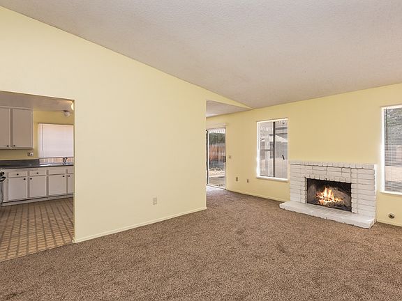 4th image of 13034 Thistle Brook Dr