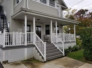 4 Neptune Ave, Norwalk, CT 06854