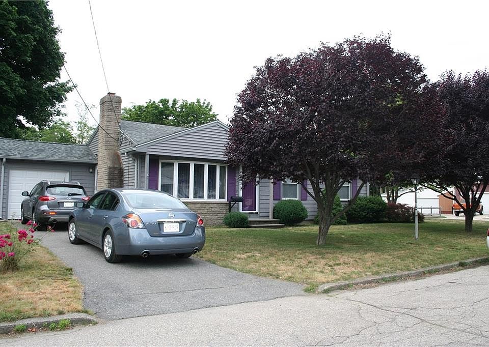 1st image of 18 Diana Dr