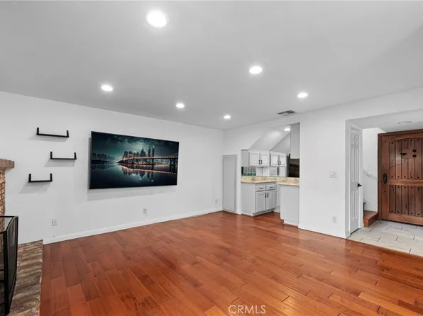 10926 Bluffside Dr Unit 33, Studio City, CA 91604