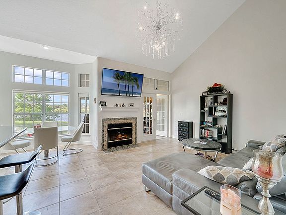 5th image of 1554 Farrindon Cir