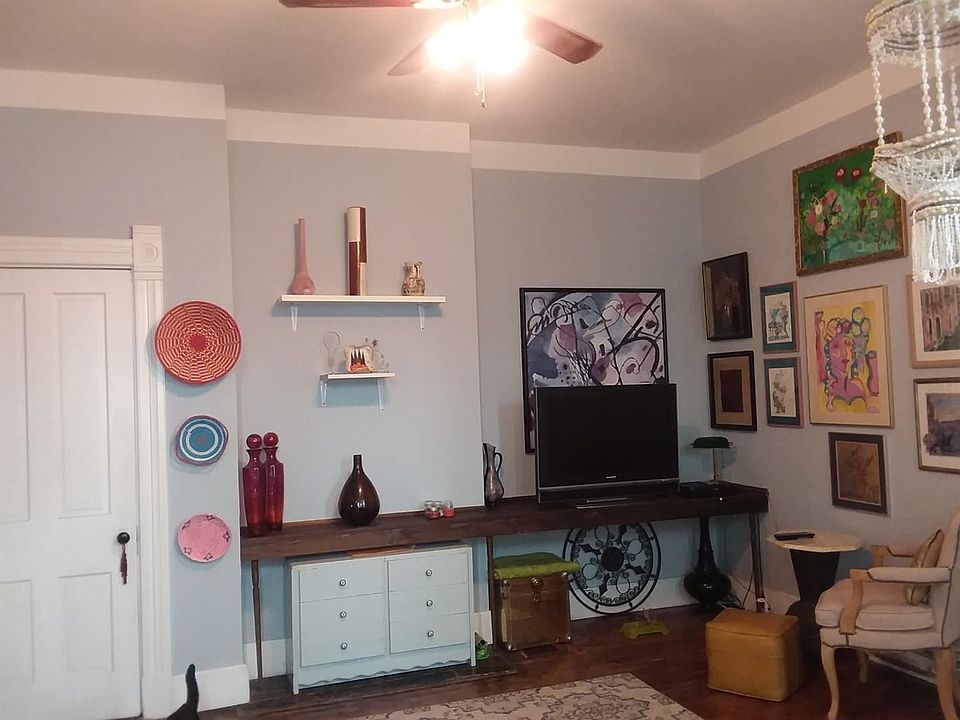 1st image of 1211 Bates Ave