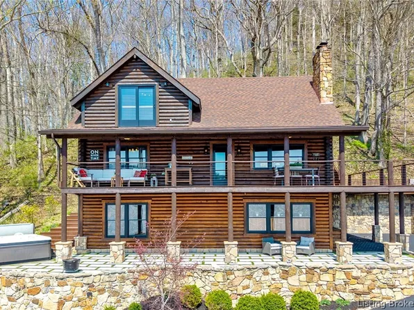 5113 Stoneview Drive, Charlestown, IN 47111