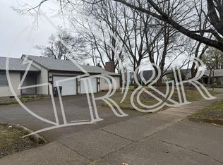 1077 Polk St APT 1, Eugene, OR 97402