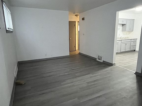 Family room (lower)