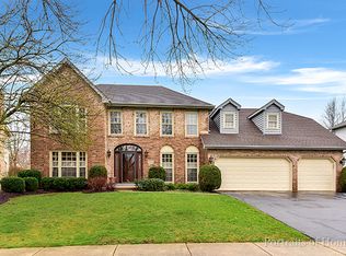 536 Delkir Ct, Naperville, IL 60565