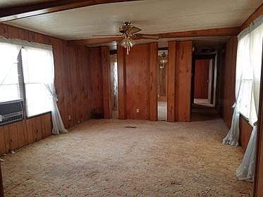 5th image of 67 Mallard Ave