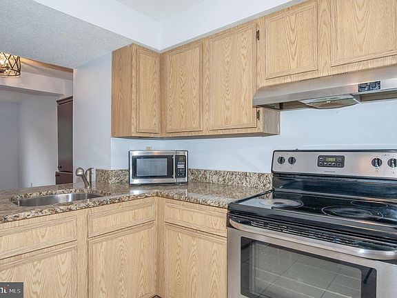 5th image of 5353 Harbor Court Dr