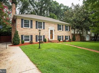 2004 Cool Spring Dr, Alexandria, VA 22308