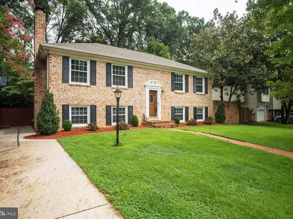 2004 Cool Spring Dr, Alexandria, VA 22308