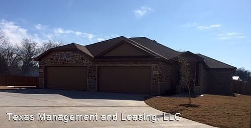 1st image of 3725 Vista Cove Dr