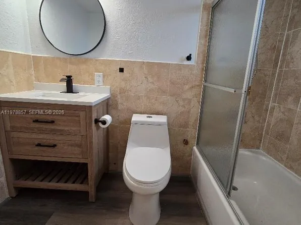 3901 SW 112th Ave APT 38, Miami, FL 33165
