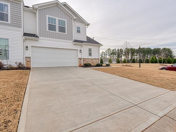 4th image of 1621 Chelmsford Ct