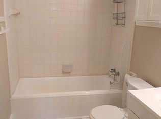 6230 Corbly Rd, Cincinnati, OH 45230