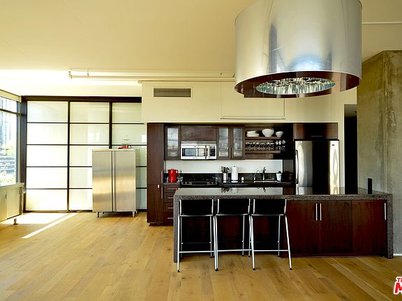 4th image of 1111 S Grand Ave APT 618