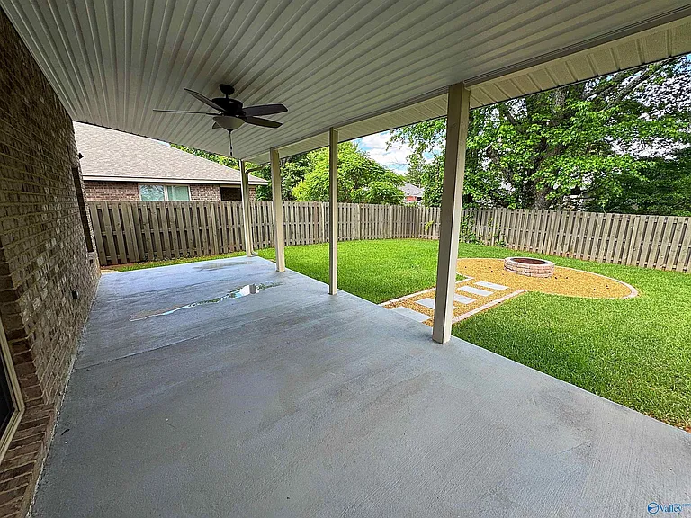 114 Summer Pointe Ln — Photo 7
