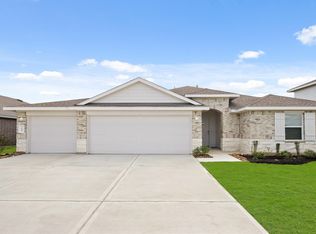 700 Brazos Trl, Dayton, TX 77535