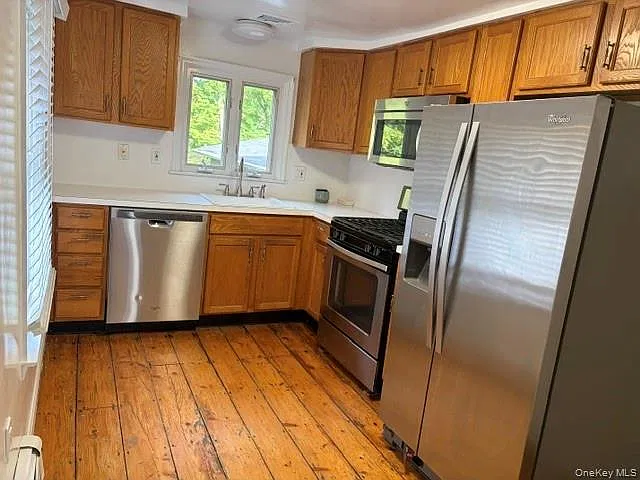 2 bed, 1.0 bath, 800 sqft, $2,995 — Photo 4