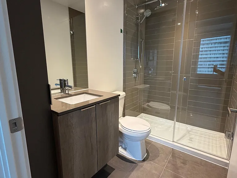 448 Burnhamthorpe Rd W #1806 — Photo 5