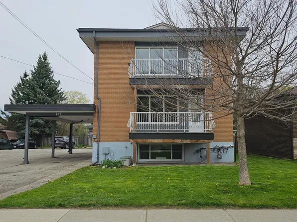 201 Alma St N #2, Guelph, ON N1H 5X9