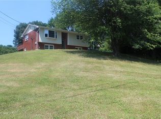45 Cross Rd, Marlboro, NY 12542