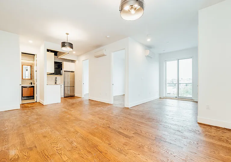 67 Stanhope St #3A — Photo 9