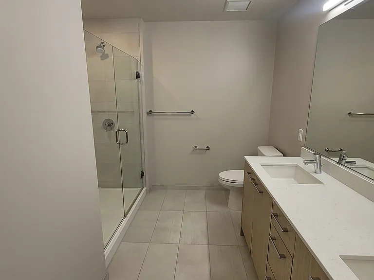 901 W Adams St #627 — Photo 7